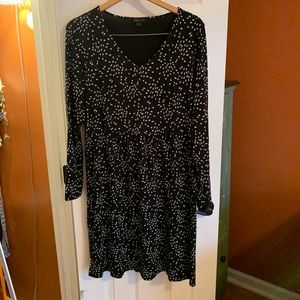 J. Jill Wearever Collection Black/white midi dress